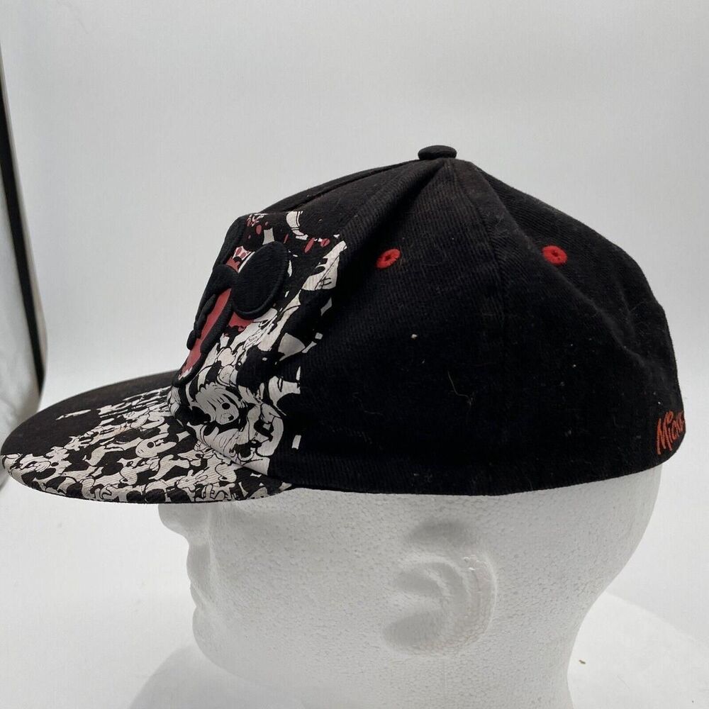 Source-unknown Men's Black and Red Hat - Picture 4 of 8